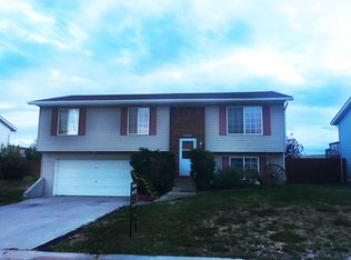 5010 Knickerbocker St, Gillette, WY 82718