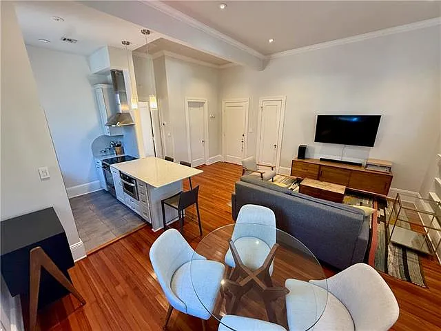 7014 Saint Charles Ave #G — Photo 4
