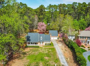 4012 Old Sturbridge Dr, Apex, NC 27539