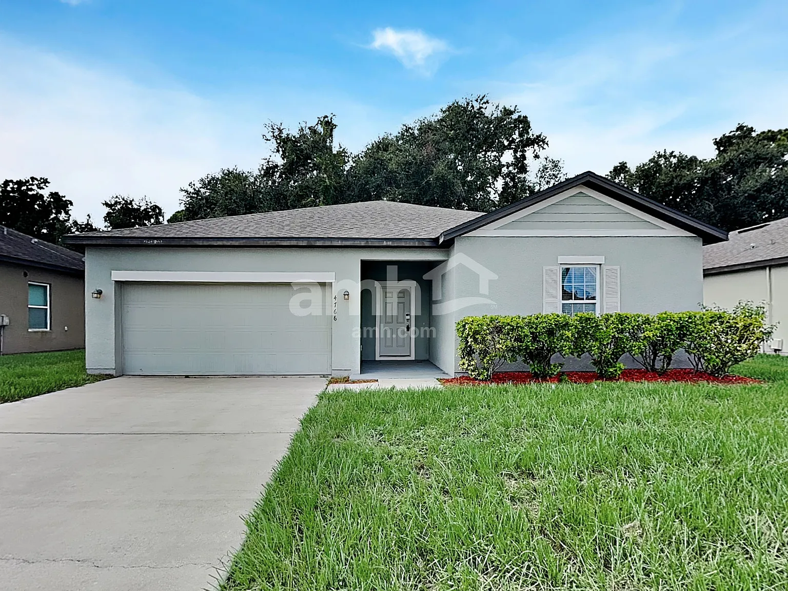 4 bed, 2.0 bath, 1981 sqft, $1,995 — Photo 1