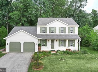 2862 Loman Ave, York, PA 17408
