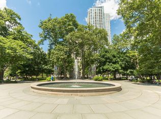 803 Sansom St #2, Philadelphia, PA 19107