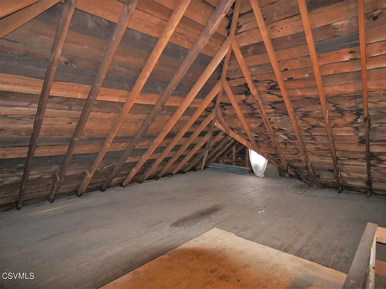 305 Walnut St — Photo 19