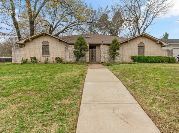 615 26th St SE, Paris, TX 75460