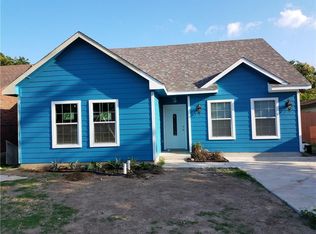 2716 Lawnwood St, Fort Worth, TX 76111