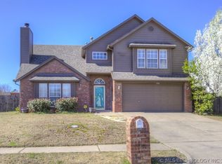 1300 N Willow Ave, Broken Arrow, OK 74012