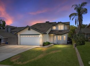 2916 Loch Fern Ct, Bakersfield, CA 93306