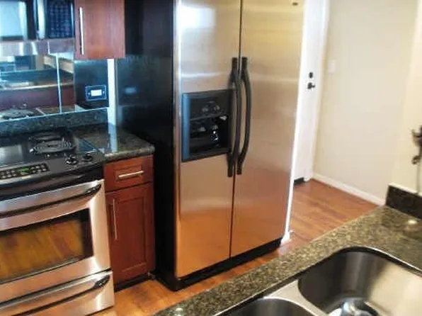 3525 Sage Rd APT 1001, Houston, TX 77056