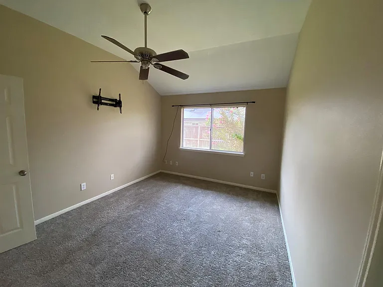 15811 Part Dr — Photo 12