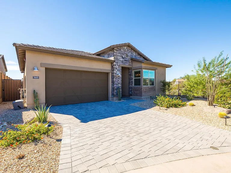 7605 E Camino Del Monte — Photo 25