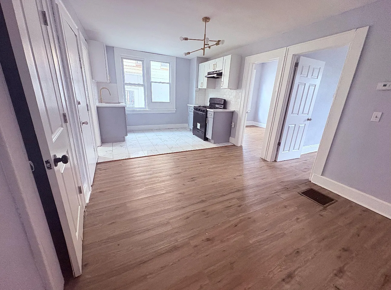 3 bed, $1,850 — Photo 4