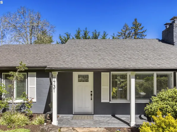 1731 Conifer Dr, Lake Oswego, OR 97034