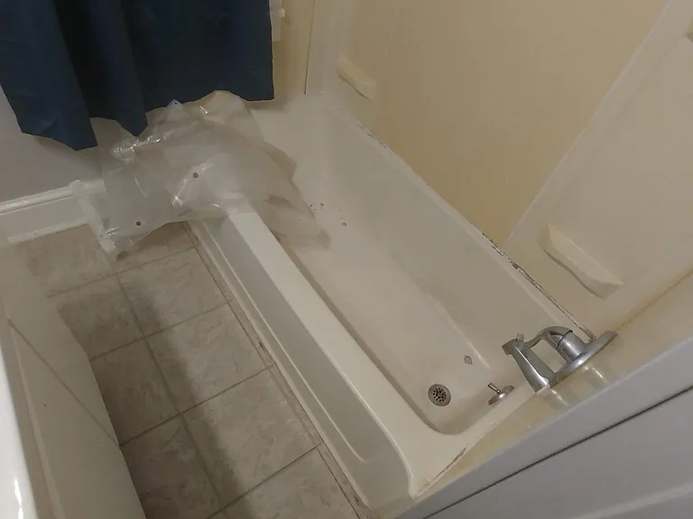 34 E Walnut St #B — Photo 8