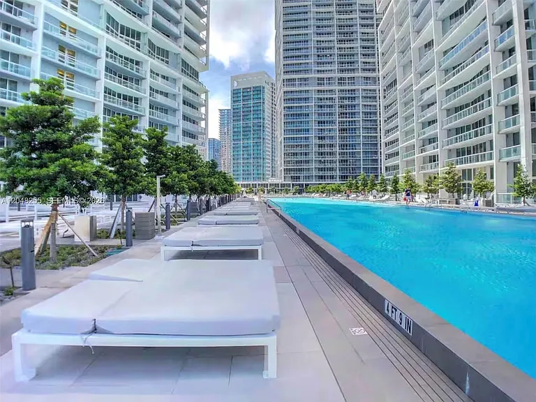 485 Brickell Ave #1901 — Photo 10