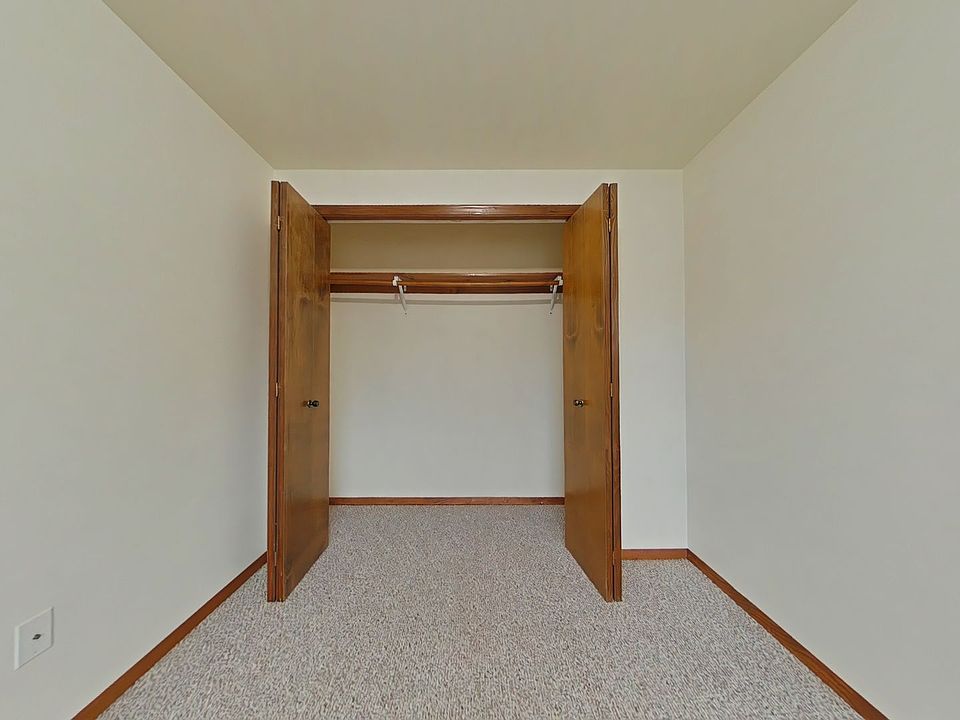 Building Photo 5