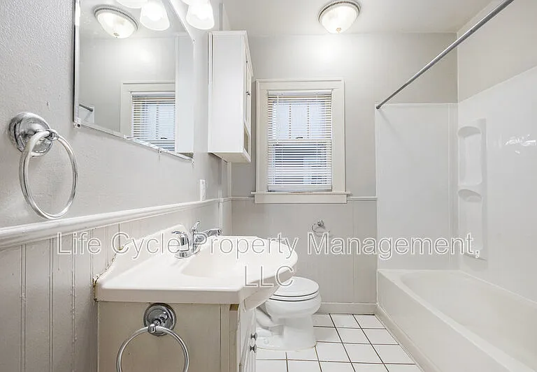 346 Quimby St NE — Photo 13