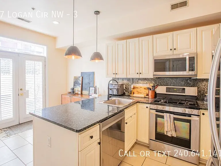 27 Logan Cir NW #3 — Photo 12