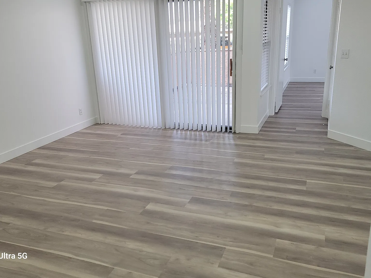 3 bed, 1111 sqft, $2,750 — Photo 3