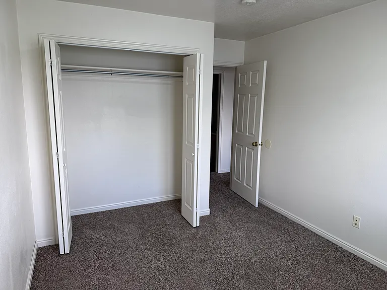 2455 W 450 N #1 — Photo 22