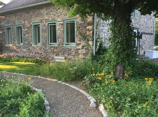 102 Butterville Rd, New Paltz, NY 12561