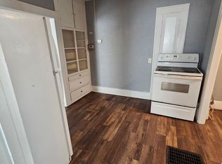 35 S 3rd St, Niles, MI 49120