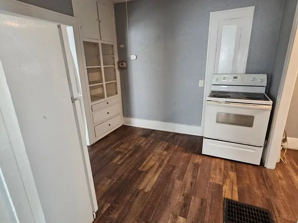 35 S 3rd St, Niles, MI