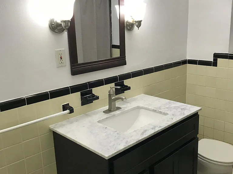 6958 Chippewa St #2W — Photo 6