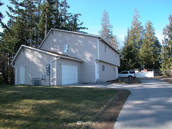 3rd image of 1201 NW Elwha Court