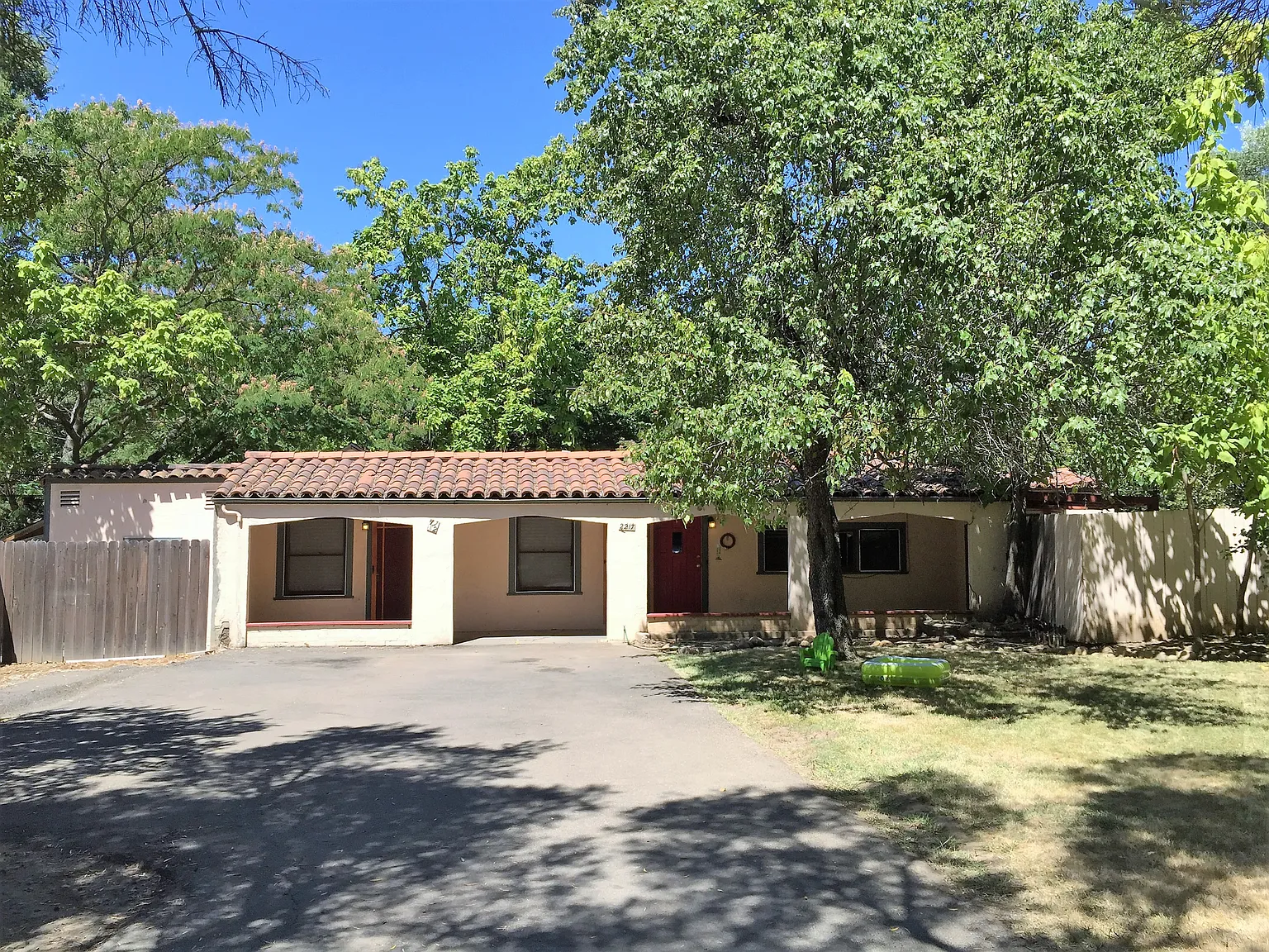 2217 Boyer Dr photo 1