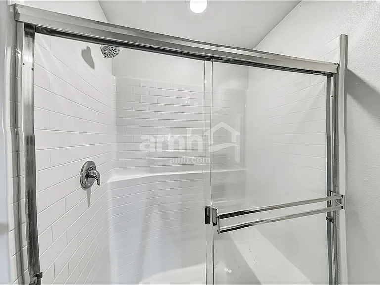 1219 W 15th Ave — Photo 12
