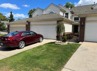 2528 Boulder Ln, Auburn Hills, MI 48326