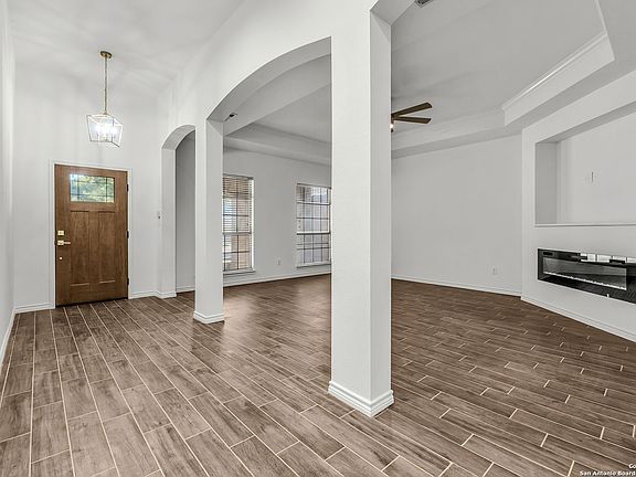 5th image of 111 Westwood Way