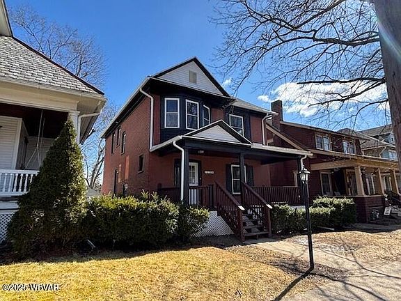 3rd image of 1210 Cherry St