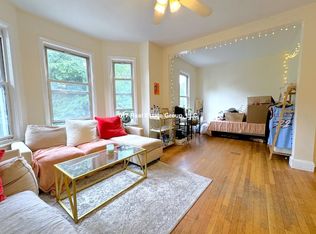 216 Freeman St, Brookline, MA 02446