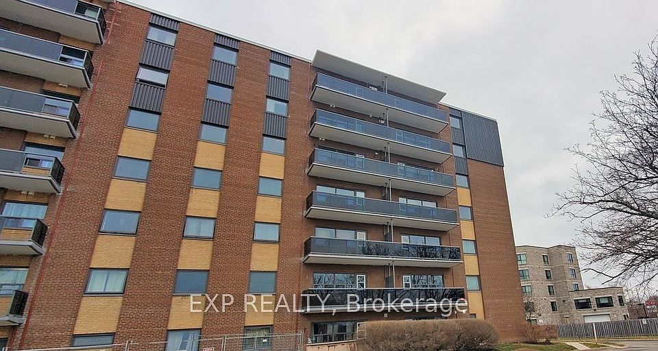 1st image of 375 Scott St #106