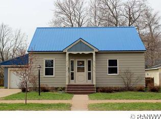 338 Maynard St, Chippewa Falls, WI 54729