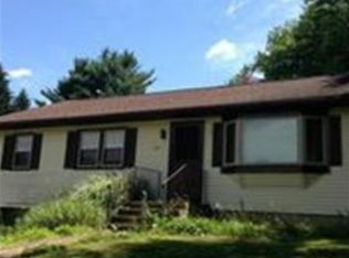 272 S Longyard Rd, Southwick, MA 01077