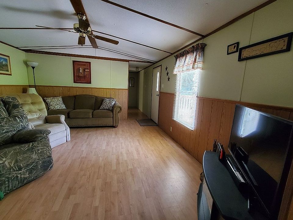 100 pierce hollar lester wv 25865 zillow