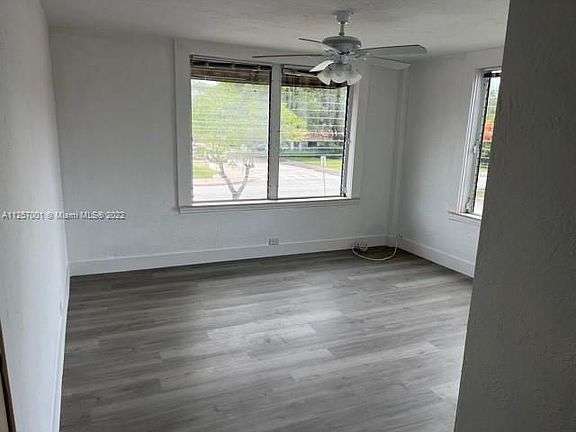 3rd image of 444 Ponce De Leon Blvd APT 6
