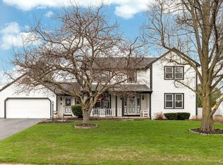 4092 Rusty Pine Ln, Liverpool, NY 13090