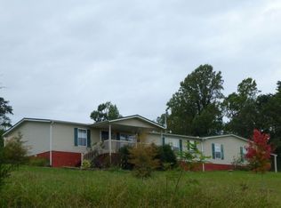 586 Old Stage Rd, Dandridge, TN 37725