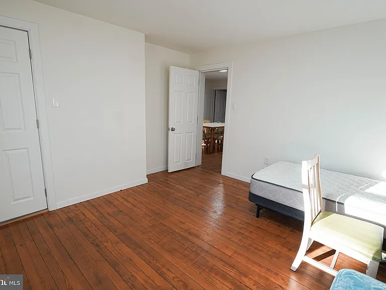 231 Newton St #A — Photo 23
