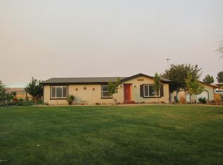 70 Serenity Way, Selah, WA 98942