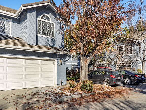 3rd image of 2639 Heritage Park Cir