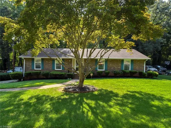 5631 Novack St, Winston Salem, NC 27105