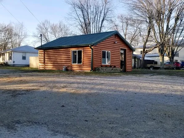 237 Rugby Ave, Jamestown, TN 38556