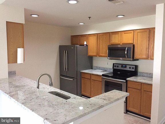 5th image of 1100 Quaker Hill Dr APT 415