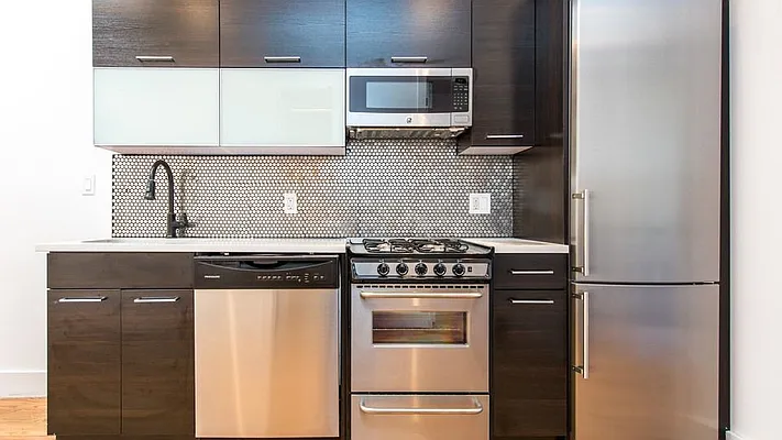 Rented by Nooklyn NYC LLC | media 28
