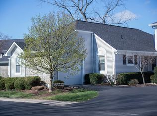 806 Bay Harbor Dr, Hamilton Twp, OH 45039