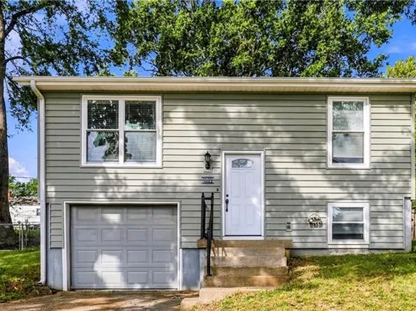 1622 N Emery St, Independence, MO 64050
